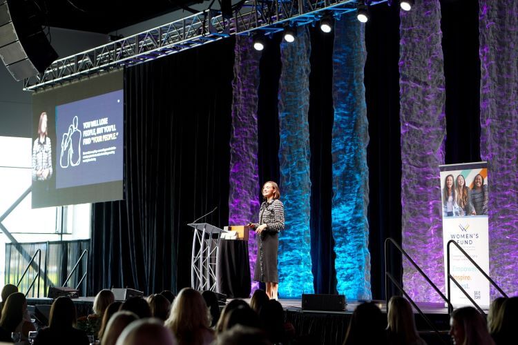 Powerful 2024 keynote speaker Larissa May
